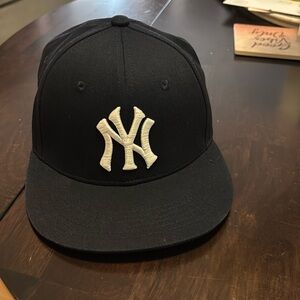 Yankees Flat Brim Hat